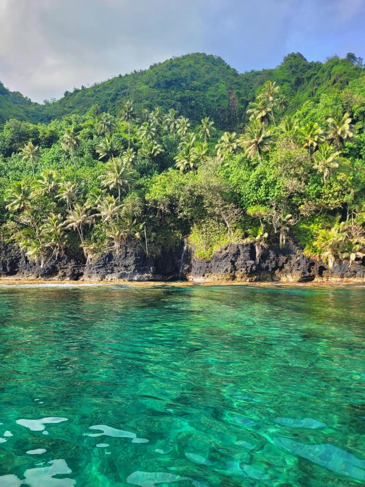 Teahupo'O Lodge, Fare Raepu'U, L'Aventure Du Bout De L'Ile En Famille Ou Entre Amis Теахупоо Экстерьер фото